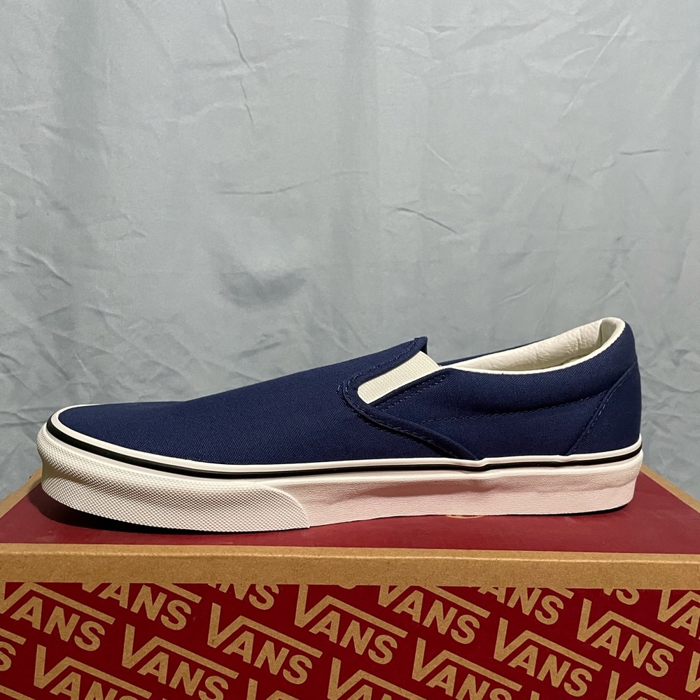 Classic - Picture 3 of 3